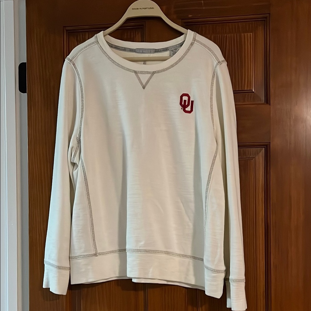 Tommy Bahama Cream and Red Crew Neck Sweater